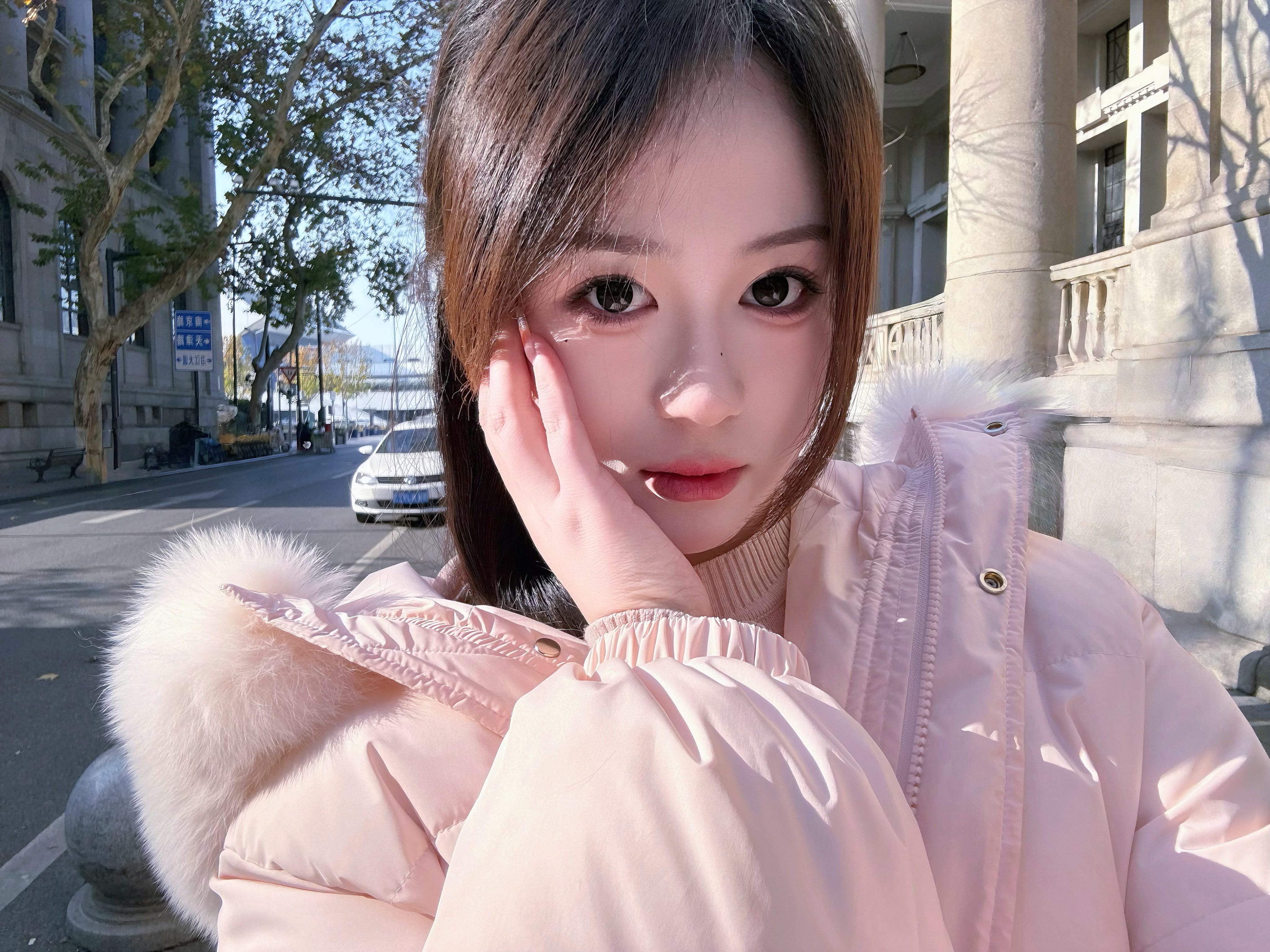 糖爹行情背后的真相：用青春赌明天，这场交